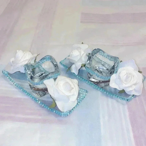 🤩Hand made Blue  & White Crystal Roses Candleholders Designed By Me 🤩 - Picture 3 of 5